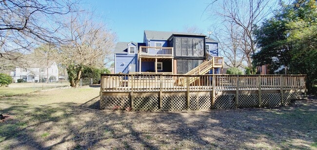 Building Photo - 205 Glen Echo Dr