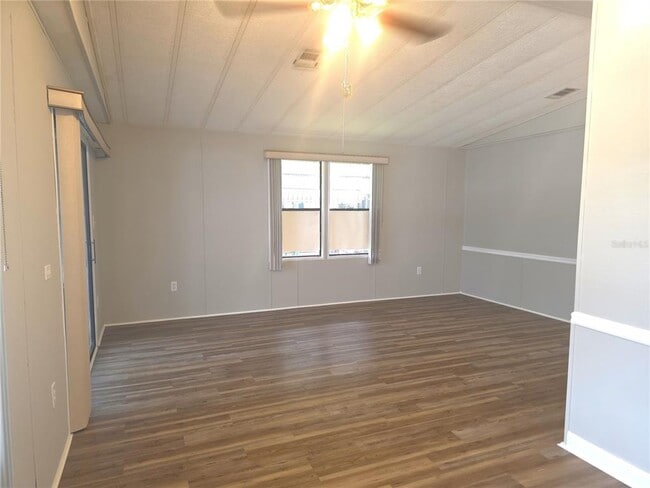 Building Photo - 35051 Colony Hills Dr