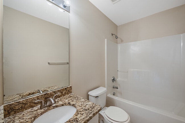 Building Photo - 2337 Bay Harbor Dr