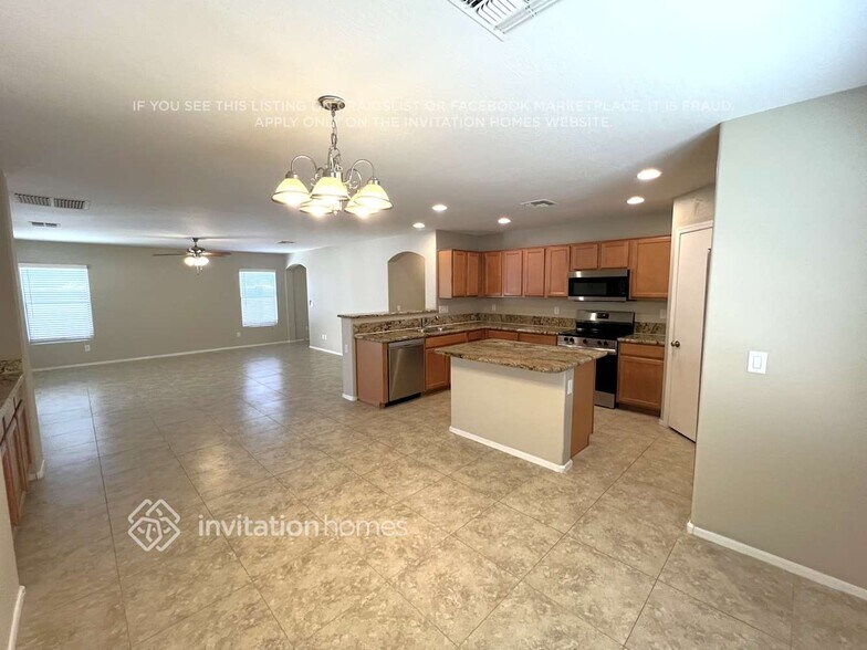 Building Photo - 3362 W Hayden Peak Dr