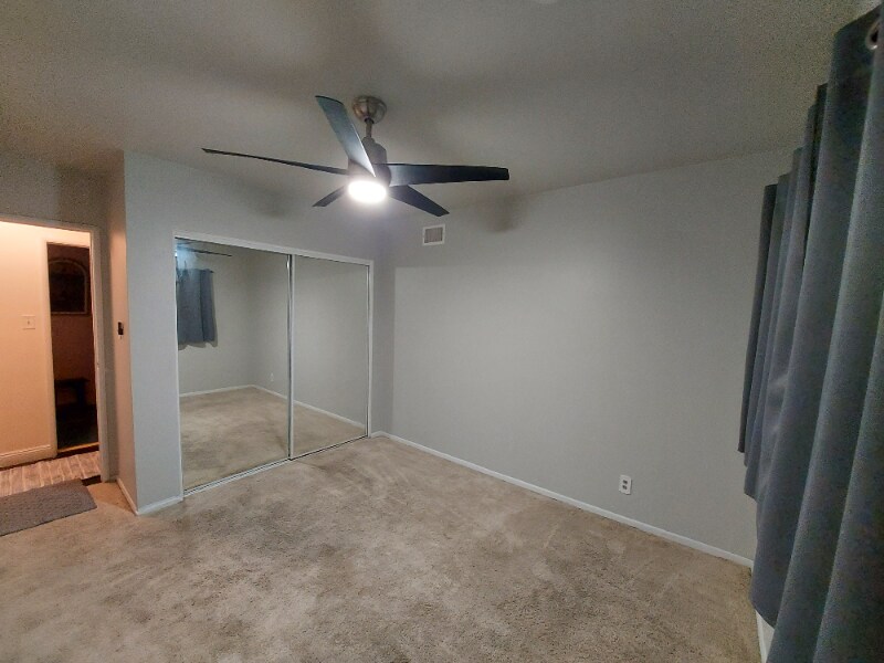 Building Photo - 1320 S Fleetwell Ave