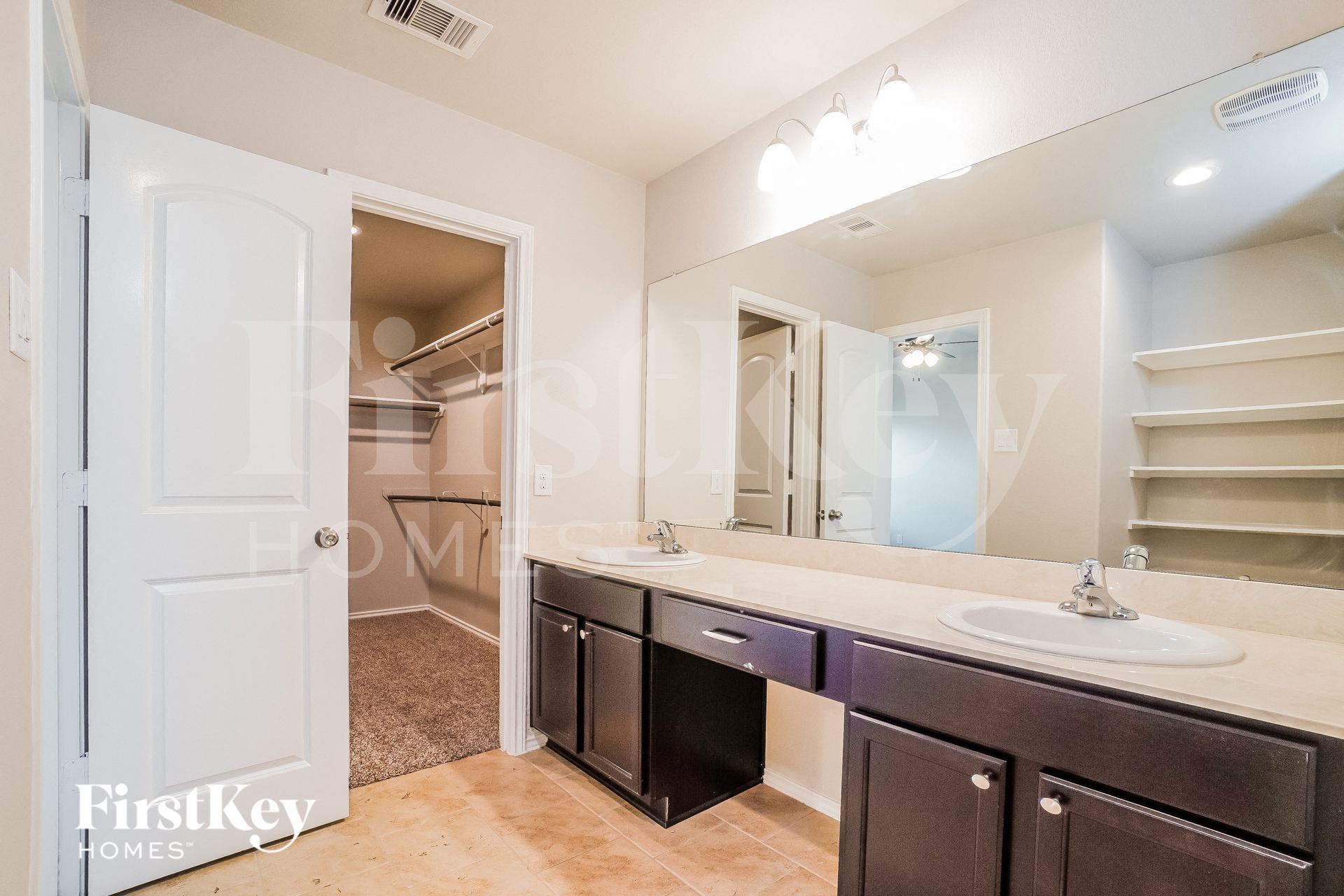 Building Photo - 2623 Lincolns Meadow Dr