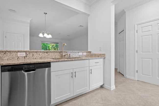 Building Photo - 12568 Westhaven Way