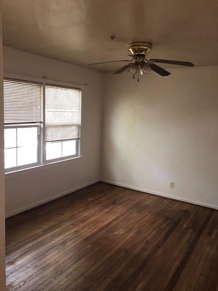 Building Photo - 1123 14th St