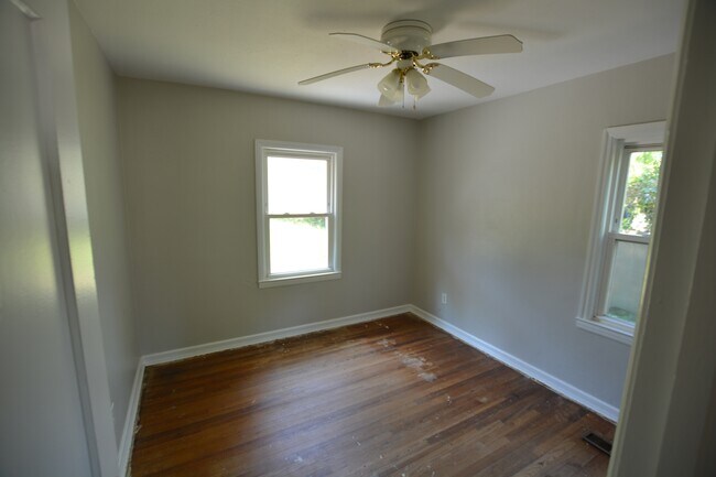 Building Photo - 1314 9th Ave