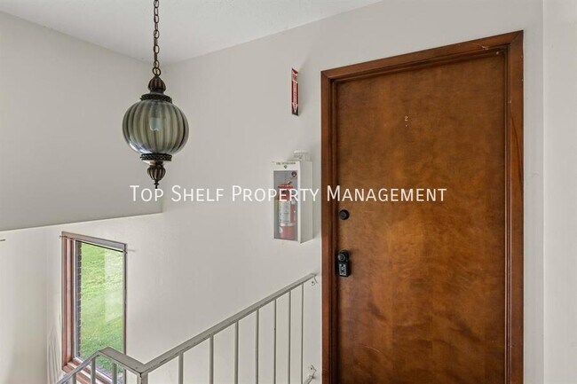 Building Photo - 625 D Ave