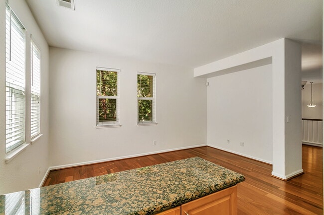 Building Photo - 2743 Corde Terra Cir