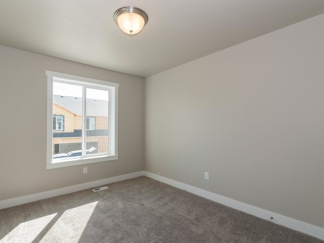 Building Photo - 2497 N 180th E