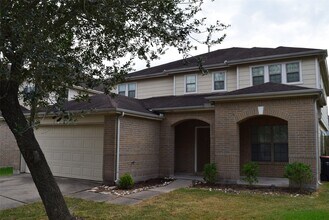 Building Photo - 15510 Liberty Bluff Dr