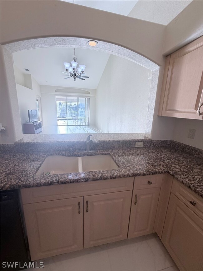 Building Photo - 8220 Ibis Cove Cir