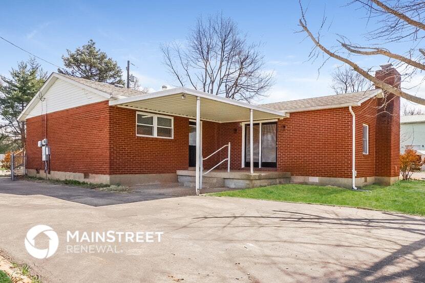 Building Photo - 9412 Titan Dr