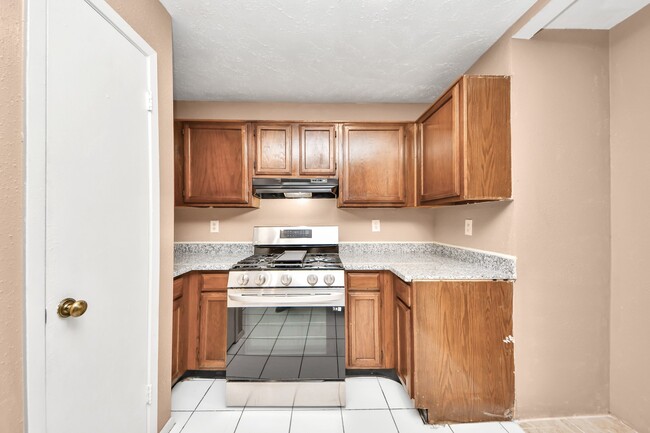 Building Photo - 16423 Monte Carlo Ln