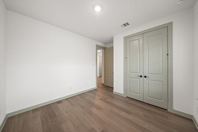 Building Photo - 3264 Woodrose Orchard Dr