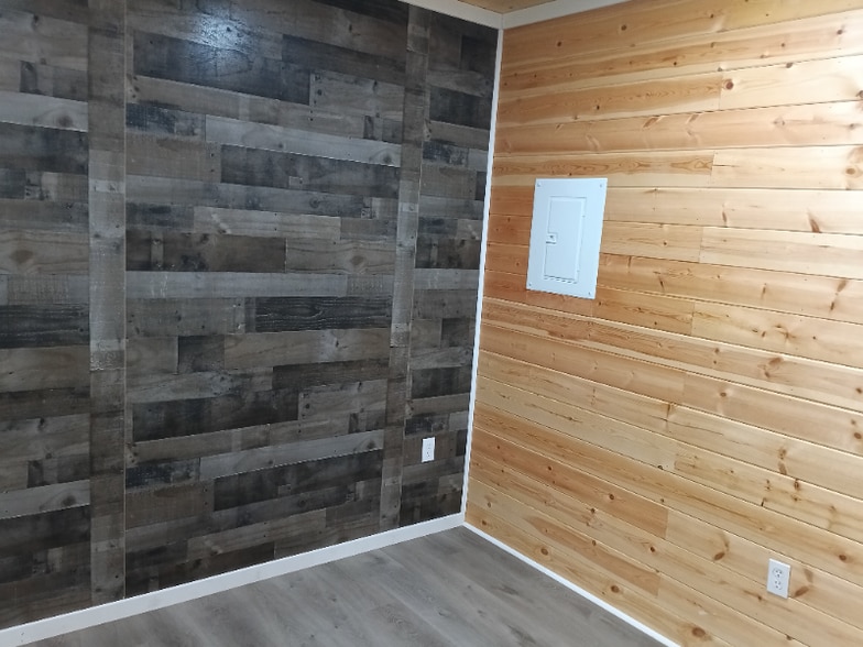 Building Photo - 715 Coulee Kinney Dr