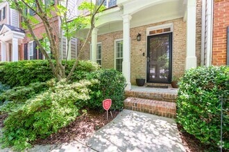 Building Photo - Rare Find in Downtown Decatur – 2-Car Gara...