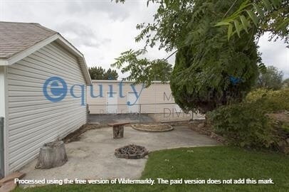 Building Photo - 647 E 13800 S