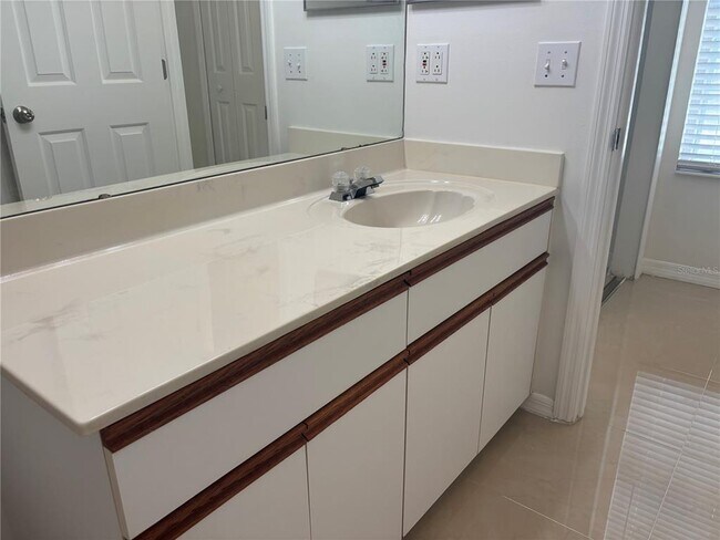 Building Photo - 4813 Coachmans Dr