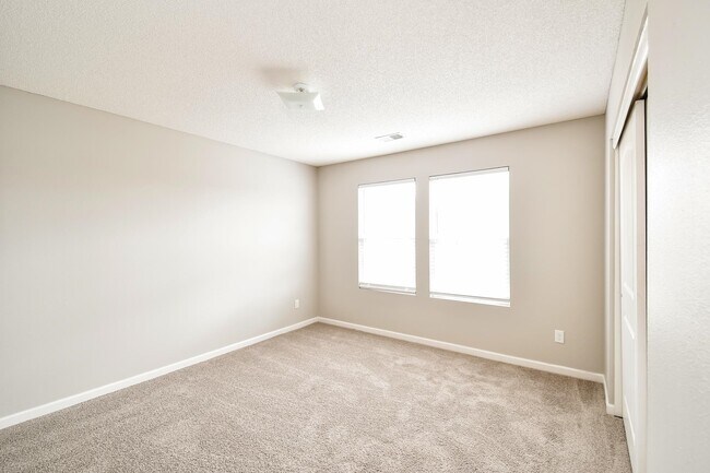 Building Photo - 4542 Sweet Whisper Ln