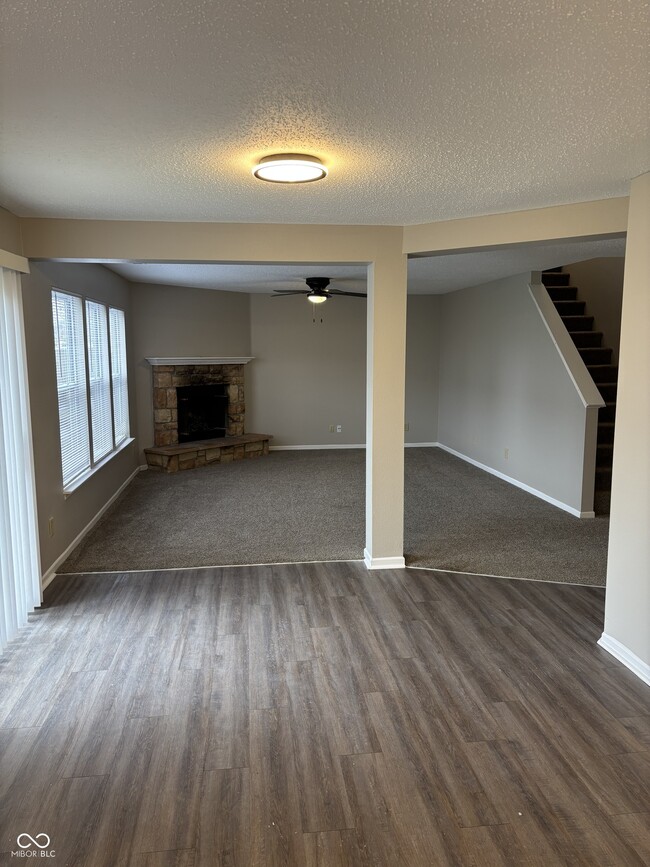 Building Photo - 1380 King Maple Dr