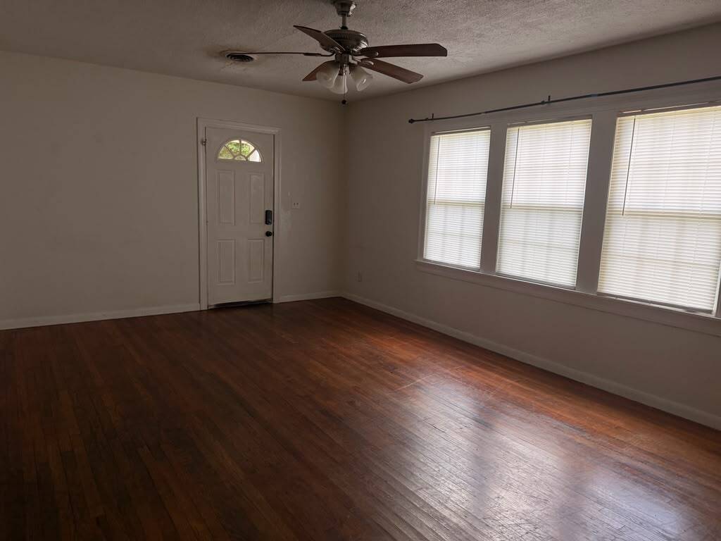 Building Photo - 111 Westridge Dr