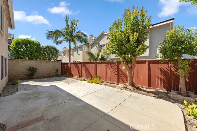 Building Photo - 12 Sequoia Dr