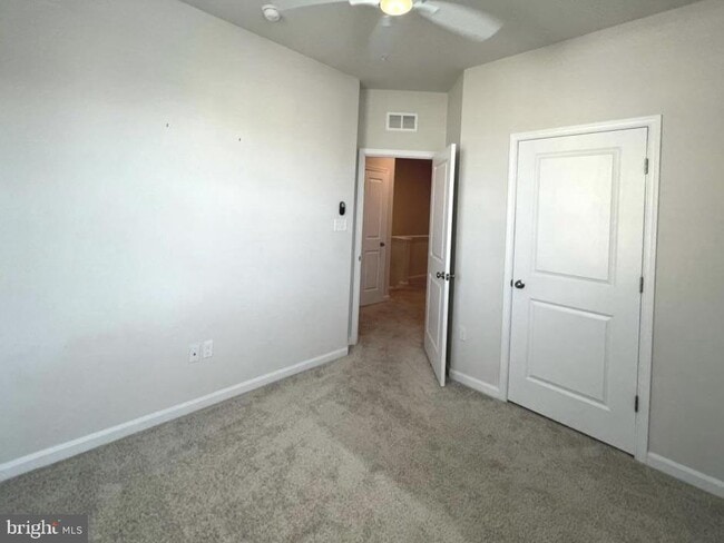 Building Photo - 1732 Red Fox Trl