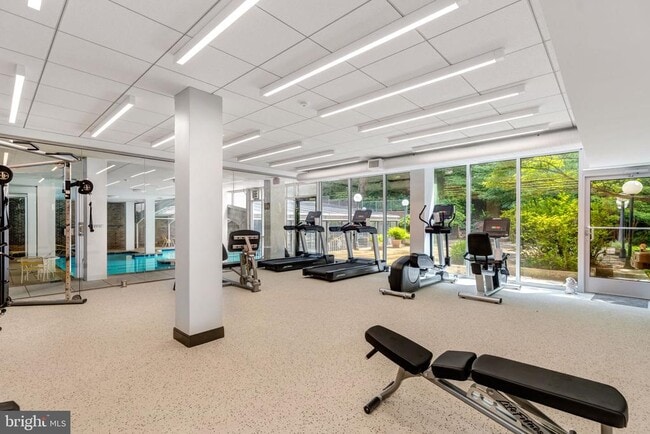 Building Photo - 4100 Cathedral Ave NW