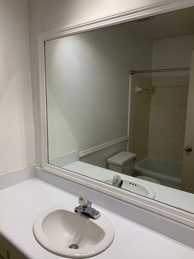 Building Photo - Southside-Near Oglethorpe Mall & South College