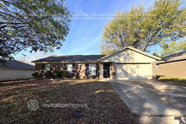 Building Photo - 6410 Walnut Springs Dr