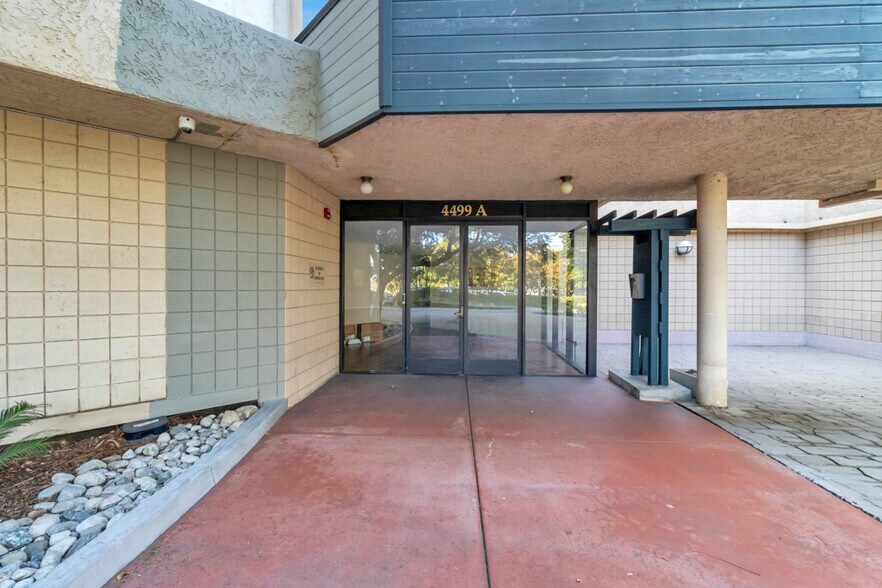 Building Photo - 4499 Via Marisol Via