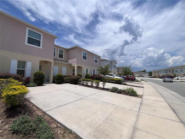 Building Photo - 4706 Coral Castle Dr.