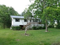 Building Photo - 2 Bedroom Home with large rural lot.