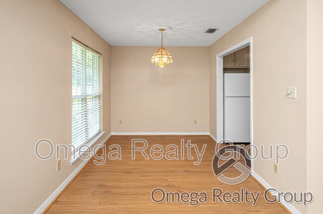 Building Photo - 4267 Springview Dr