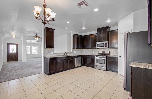 Building Photo - 23023 Black Mountain Ash Ct