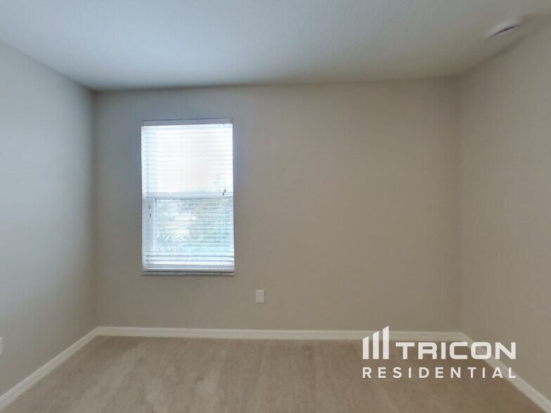Building Photo - 6203 Trent Creek Dr