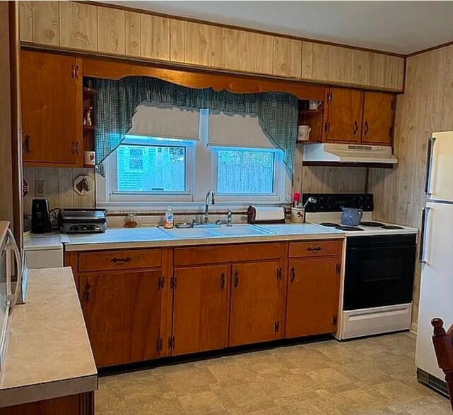 Building Photo - 308 Wyoming Rd