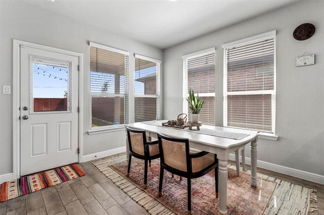 Building Photo - 709 Castlebar Ct