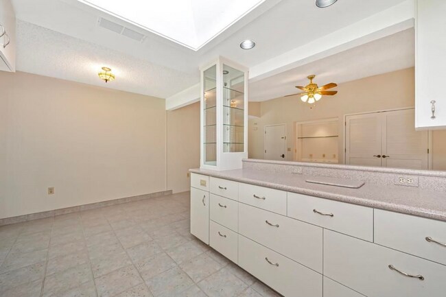 Building Photo - Beautiful 3-Bedroom Home in North Auburn's Sierra Foothills
