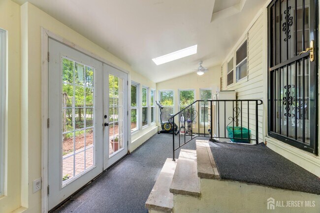 Building Photo - 22 Foley Ave