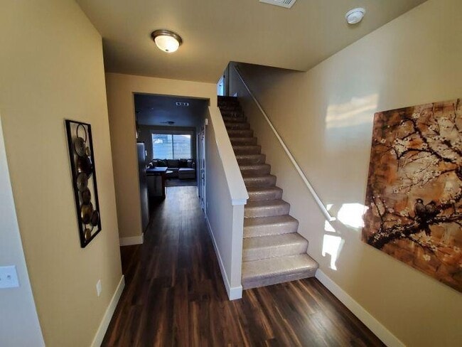 Building Photo - 2 bedroom in Billings MT 59105