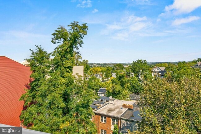 Building Photo - 1336 Talbert Ct SE