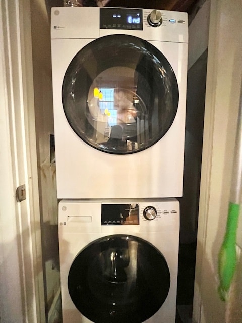 Building Photo - 719 Parker St