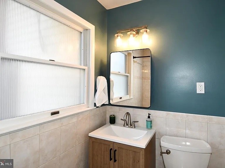 Building Photo - 2915 Tallow Ln