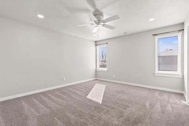 Building Photo - Ideal 4bd/2.5ba Blackrock Home - Great commute location!