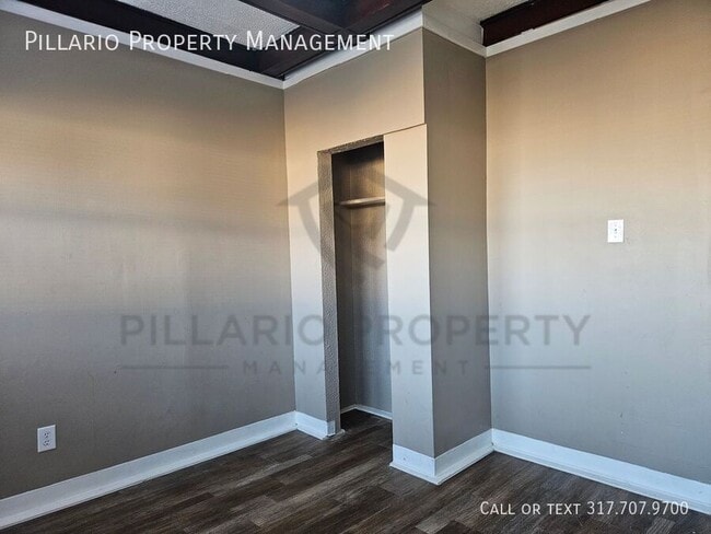 Building Photo - 633 E 38th St