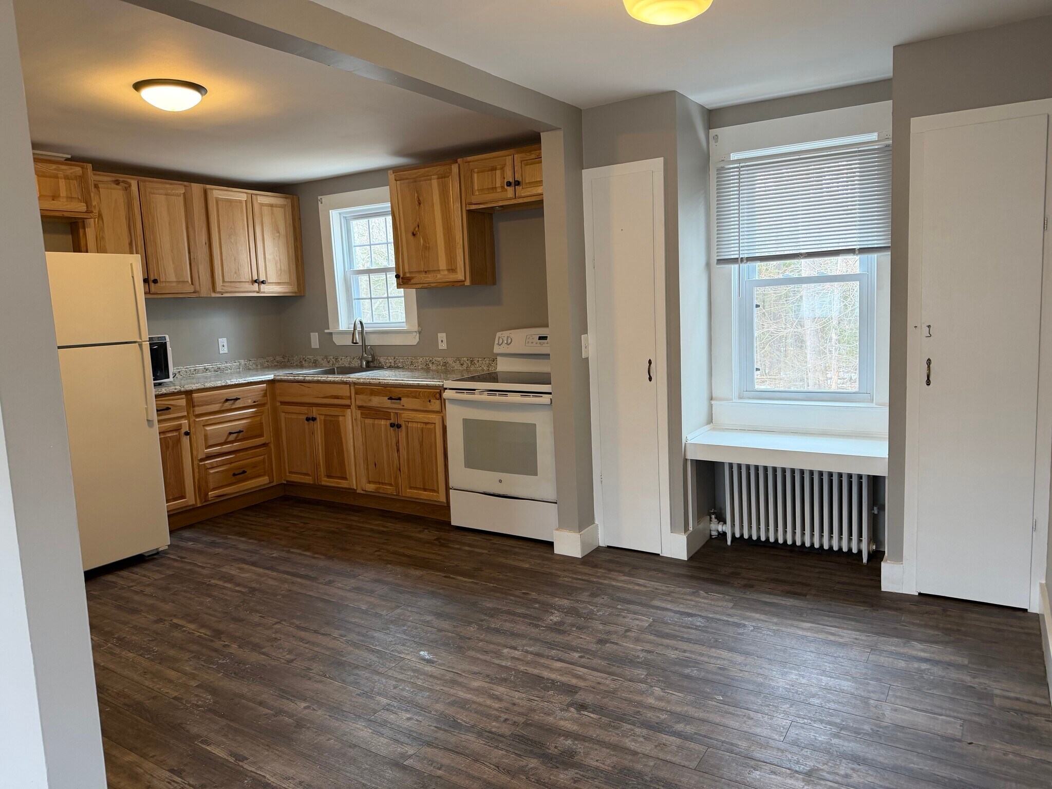 Building Photo - 84 Milton Rd