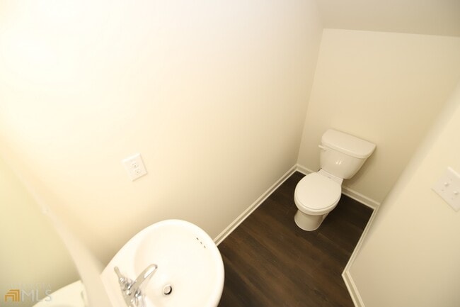 Building Photo - 85 Chastain Cir