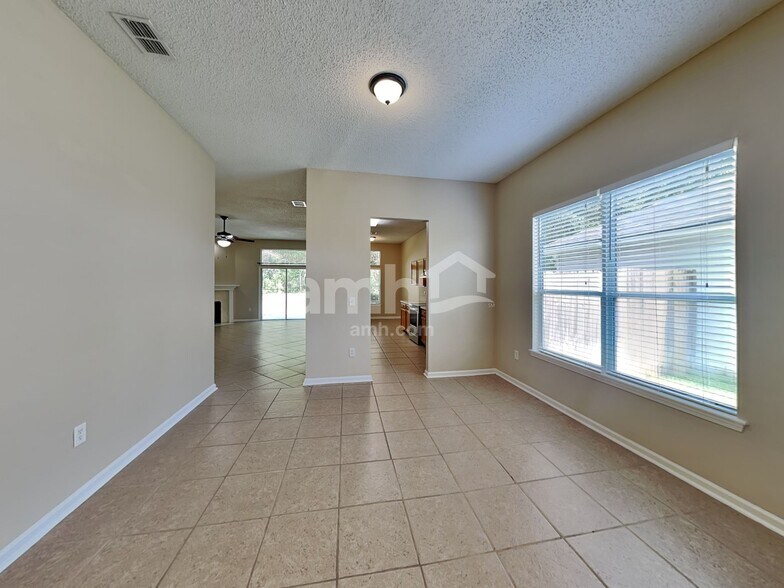 Building Photo - 9125 Fallsmill Dr