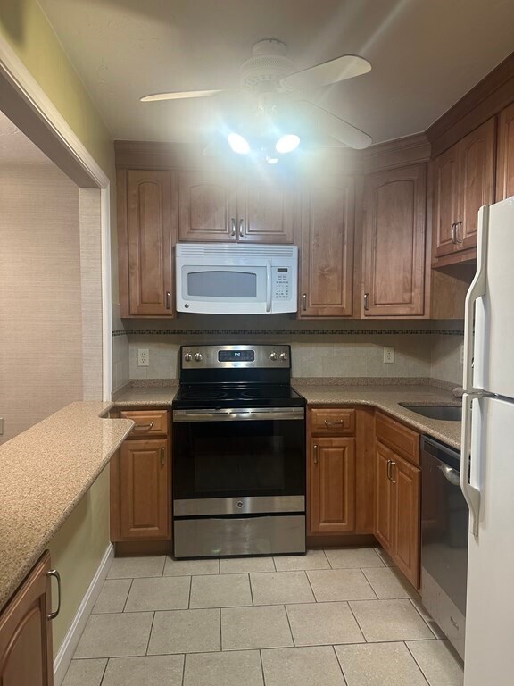 Building Photo - 154 Quincy Shore Dr