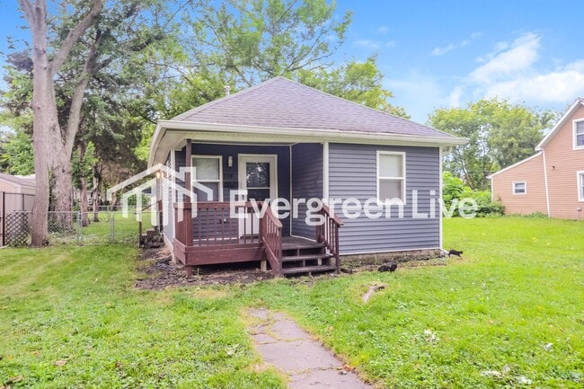 Building Photo - 114 S Sheridan Ave